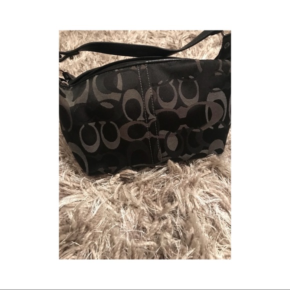 {Coach} Purse - Picture 2 of 7